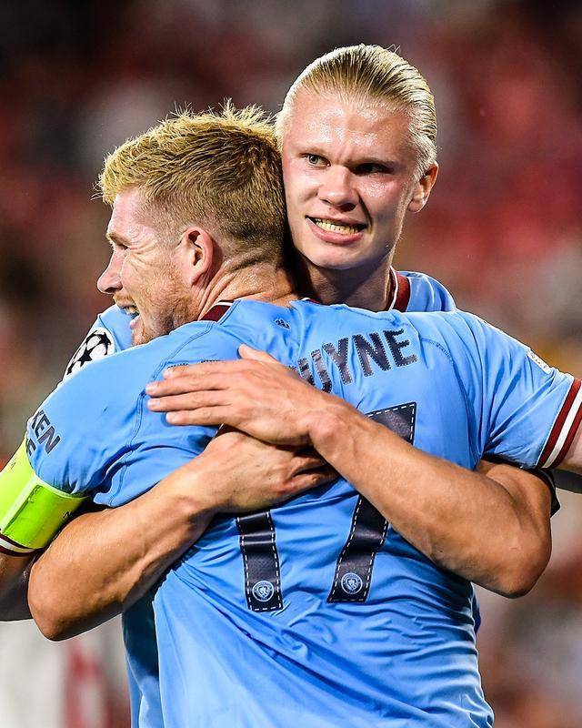 一人一猫皇城冒险！国产动作肉鸽《维兹之刃》今日开启Playtest