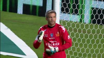 125-101！湖人大胜国王，6人上双火力猛，东契奇詹姆斯成赢球关键